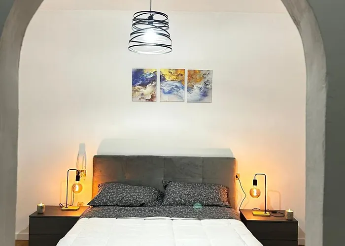 Con Vista Nel Centro Storico Di Appartement